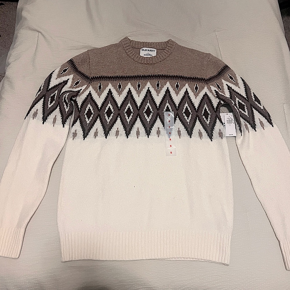 Old Navy Men’s Winter Sweater SIZE SMALL
